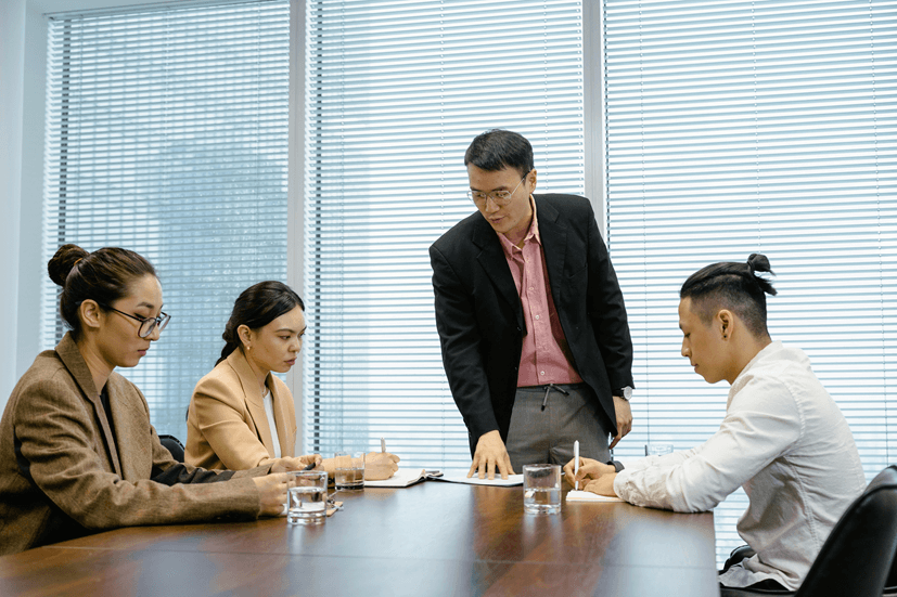 Choosing the Right Finance Courses for Professionals in Singapore